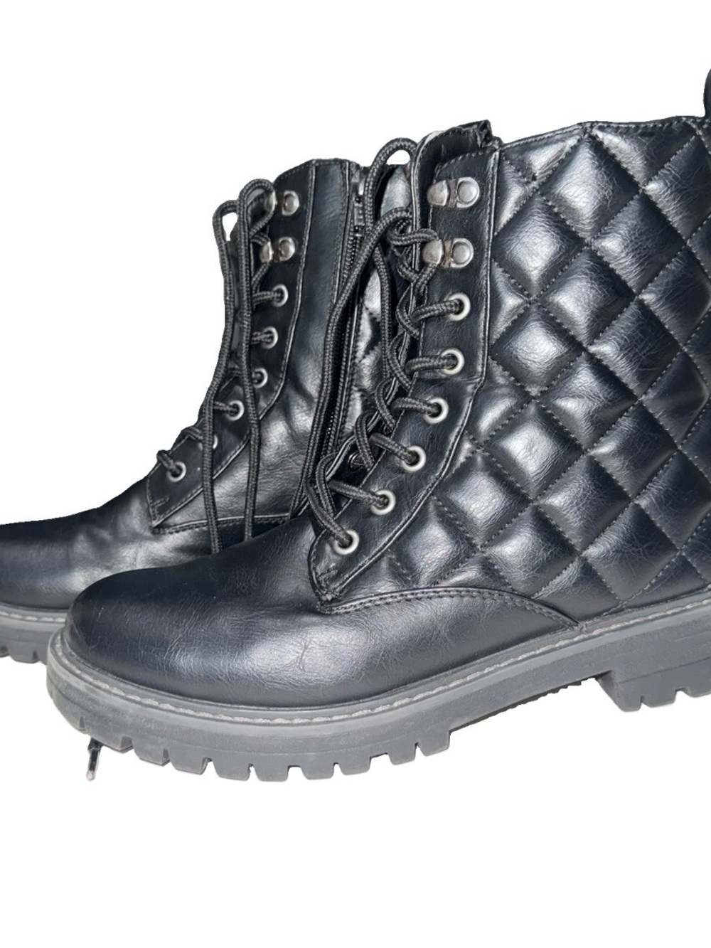 Cliffs by White Mountain Black Quilted Combat Boots Size 8